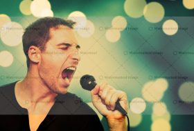 Take Singing Lessons Online